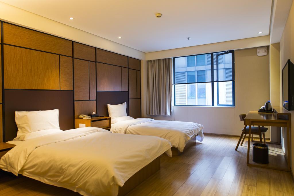 Ji Hongqiao Jinhui Road 4* Shanghai